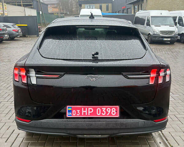 Черный Форд Mustang Mach-E, объемом двигателя 0 л и пробегом 130 тыс. км за 19300 $, фото 7 на Automoto.ua