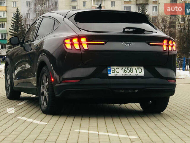 Черный Форд Mustang Mach-E, объемом двигателя 0 л и пробегом 86 тыс. км за 23500 $, фото 13 на Automoto.ua