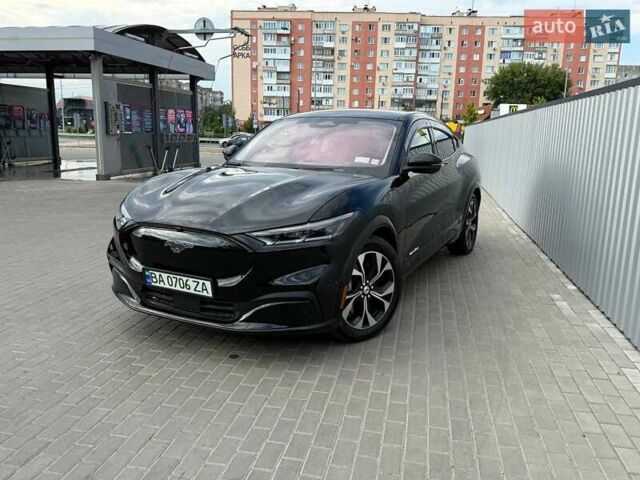 Чорний Форд Mustang Mach-E, об'ємом двигуна 0 л та пробігом 26 тис. км за 34000 $, фото 5 на Automoto.ua