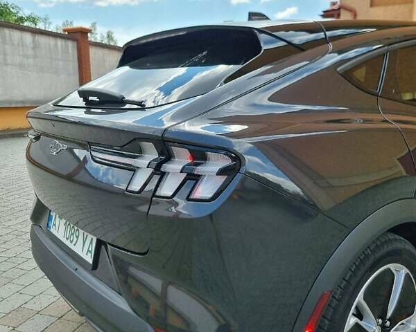 Черный Форд Mustang Mach-E, объемом двигателя 0 л и пробегом 30 тыс. км за 29900 $, фото 19 на Automoto.ua