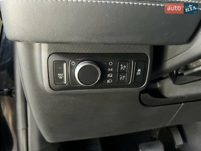 Черный Форд Mustang Mach-E, объемом двигателя 0 л и пробегом 49 тыс. км за 26600 $, фото 23 на Automoto.ua