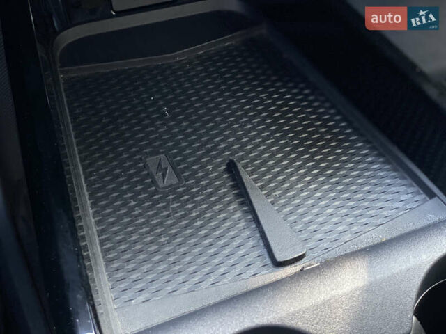 Форд Mustang Mach-E 2022 в Днепре (Днепропетровске) на Automoto.ua Черный Форд Mustang Mach-E, объемом двигателя 0 л и пробегом 38 тыс. км за 26999 $, фото 20 на Automoto.ua