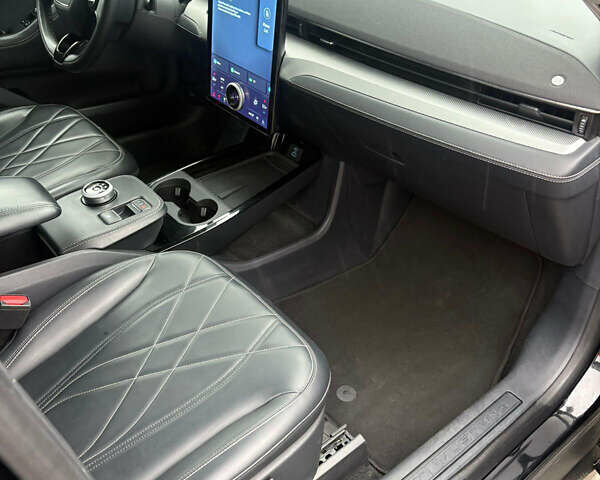 Черный Форд Mustang Mach-E, объемом двигателя 0 л и пробегом 130 тыс. км за 19300 $, фото 19 на Automoto.ua