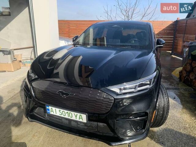 Черный Форд Mustang Mach-E, объемом двигателя 0 л и пробегом 47 тыс. км за 34000 $, фото 2 на Automoto.ua