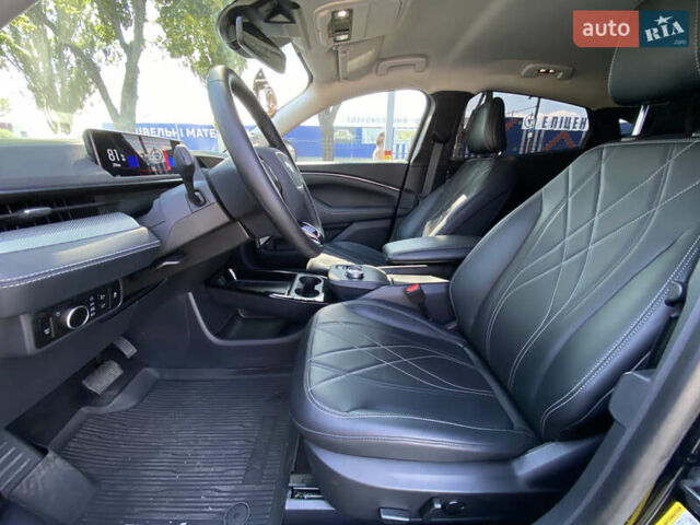 Форд Mustang Mach-E 2022 в Днепре (Днепропетровске) на Automoto.ua Черный Форд Mustang Mach-E, объемом двигателя 0 л и пробегом 38 тыс. км за 26999 $, фото 9 на Automoto.ua