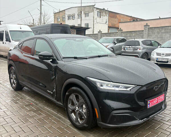 Черный Форд Mustang Mach-E, объемом двигателя 0 л и пробегом 130 тыс. км за 19300 $, фото 2 на Automoto.ua