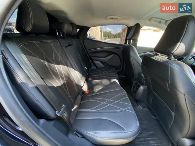 Форд Mustang Mach-E 2022 в Днепре (Днепропетровске) на Automoto.ua Черный Форд Mustang Mach-E, объемом двигателя 0 л и пробегом 38 тыс. км за 26999 $, фото 14 на Automoto.ua