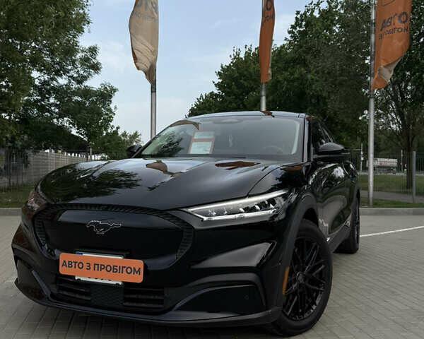 Черный Форд Mustang Mach-E, объемом двигателя 0 л и пробегом 38 тыс. км за 26999 $, фото 1 на Automoto.ua