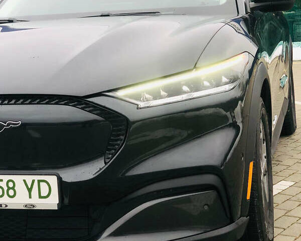 Черный Форд Mustang Mach-E, объемом двигателя 0 л и пробегом 86 тыс. км за 23500 $, фото 5 на Automoto.ua