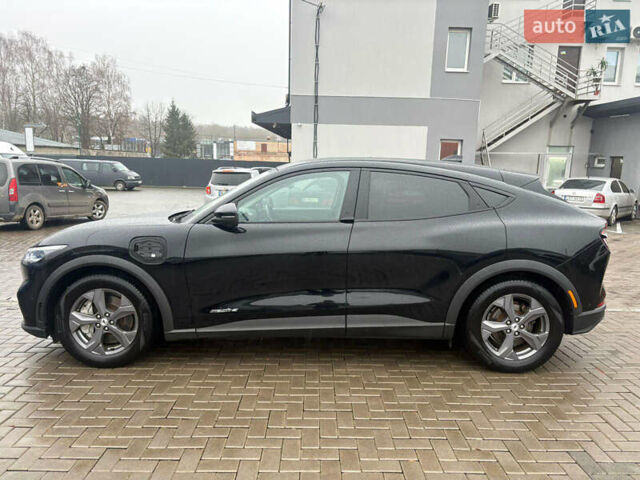 Черный Форд Mustang Mach-E, объемом двигателя 0 л и пробегом 130 тыс. км за 19300 $, фото 4 на Automoto.ua