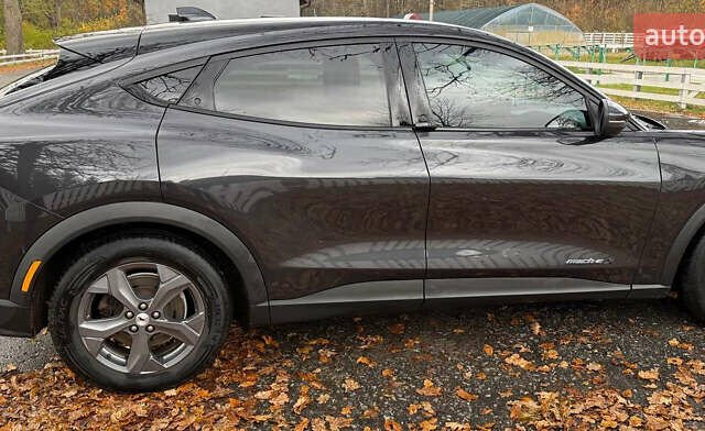 Чорний Форд Mustang Mach-E, об'ємом двигуна 0 л та пробігом 122 тис. км за 24900 $, фото 12 на Automoto.ua