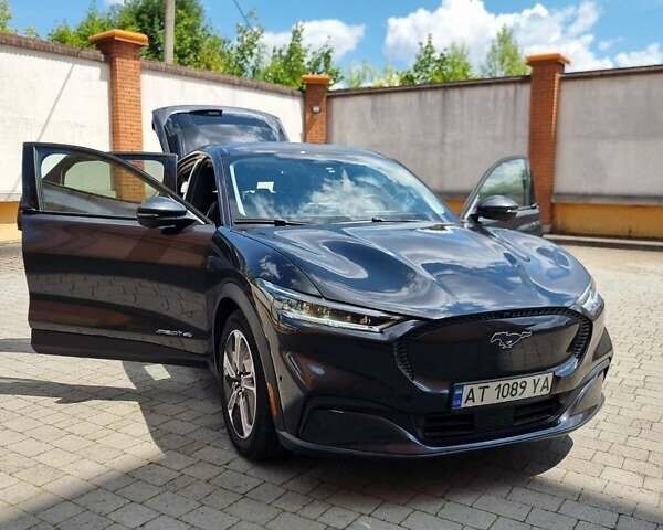 Черный Форд Mustang Mach-E, объемом двигателя 0 л и пробегом 30 тыс. км за 29900 $, фото 26 на Automoto.ua