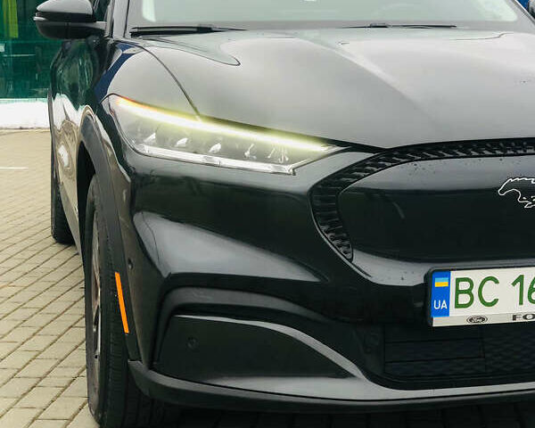 Черный Форд Mustang Mach-E, объемом двигателя 0 л и пробегом 86 тыс. км за 23500 $, фото 4 на Automoto.ua