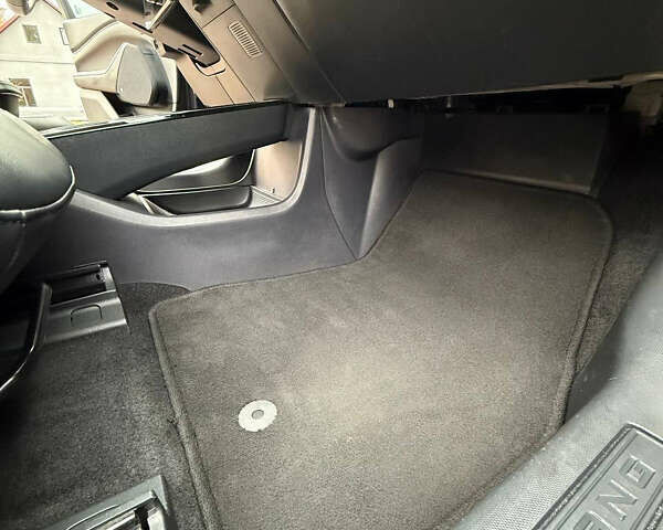 Чорний Форд Mustang Mach-E, об'ємом двигуна 0 л та пробігом 122 тис. км за 24900 $, фото 20 на Automoto.ua