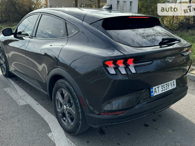 Черный Форд Mustang Mach-E, объемом двигателя 0 л и пробегом 50 тыс. км за 19999 $, фото 3 на Automoto.ua