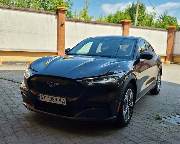 Черный Форд Mustang Mach-E, объемом двигателя 0 л и пробегом 30 тыс. км за 29900 $, фото 32 на Automoto.ua