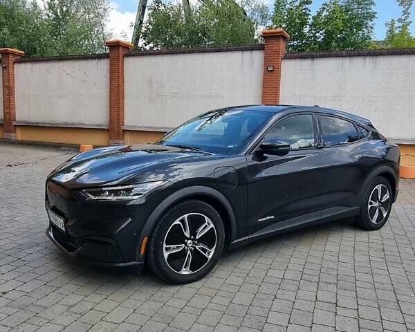 Черный Форд Mustang Mach-E, объемом двигателя 0 л и пробегом 30 тыс. км за 29900 $, фото 7 на Automoto.ua