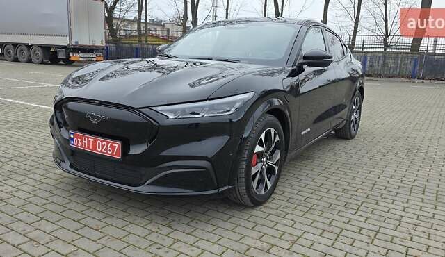 Чорний Форд Mustang Mach-E, об'ємом двигуна 0 л та пробігом 110 тис. км за 27500 $, фото 3 на Automoto.ua