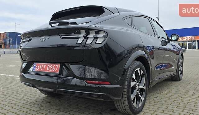 Чорний Форд Mustang Mach-E, об'ємом двигуна 0 л та пробігом 110 тис. км за 27500 $, фото 37 на Automoto.ua