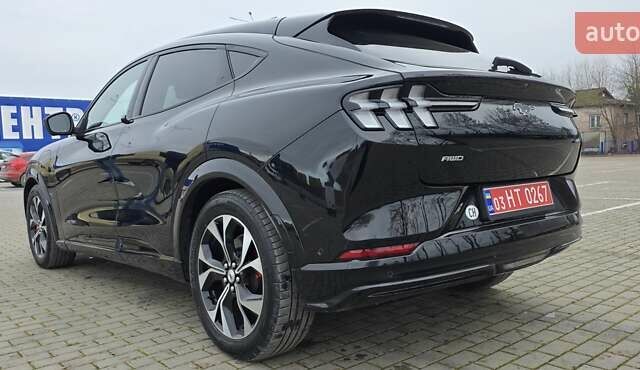 Чорний Форд Mustang Mach-E, об'ємом двигуна 0 л та пробігом 110 тис. км за 27500 $, фото 38 на Automoto.ua
