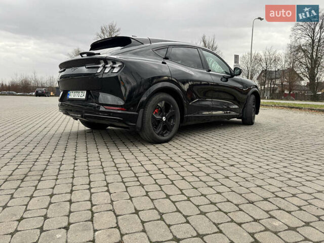 Черный Форд Mustang Mach-E, объемом двигателя 0 л и пробегом 44 тыс. км за 26500 $, фото 4 на Automoto.ua