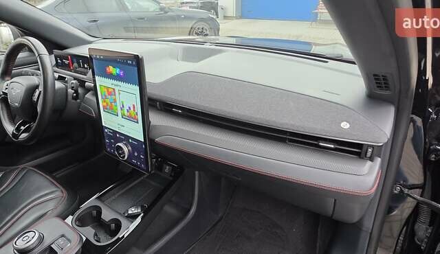 Чорний Форд Mustang Mach-E, об'ємом двигуна 0 л та пробігом 110 тис. км за 27500 $, фото 75 на Automoto.ua