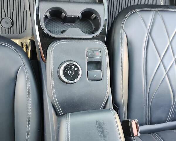 Черный Форд Mustang Mach-E, объемом двигателя 0 л и пробегом 41 тыс. км за 28400 $, фото 48 на Automoto.ua
