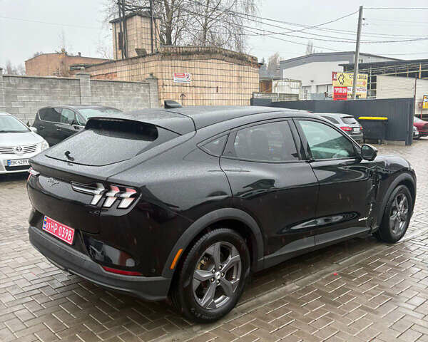 Черный Форд Mustang Mach-E, объемом двигателя 0 л и пробегом 130 тыс. км за 19300 $, фото 5 на Automoto.ua