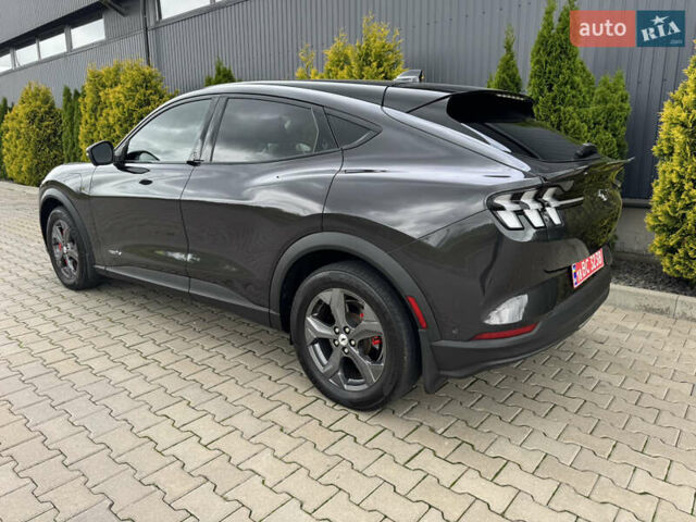 Чорний Форд Mustang Mach-E, об'ємом двигуна 0 л та пробігом 57 тис. км за 21500 $, фото 3 на Automoto.ua