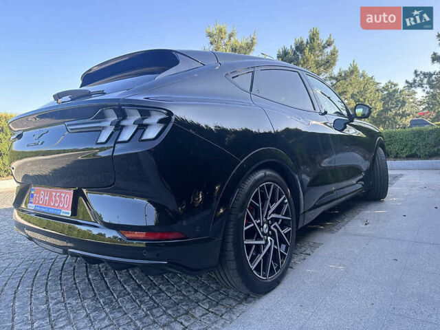 Черный Форд Mustang Mach-E, объемом двигателя 0 л и пробегом 1 тыс. км за 67500 $, фото 2 на Automoto.ua