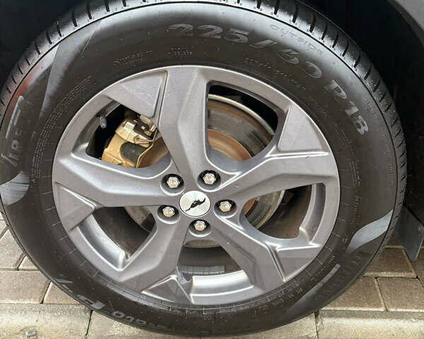 Черный Форд Mustang Mach-E, объемом двигателя 0 л и пробегом 130 тыс. км за 19300 $, фото 12 на Automoto.ua