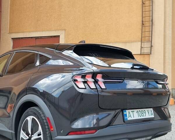 Черный Форд Mustang Mach-E, объемом двигателя 0 л и пробегом 30 тыс. км за 29900 $, фото 17 на Automoto.ua