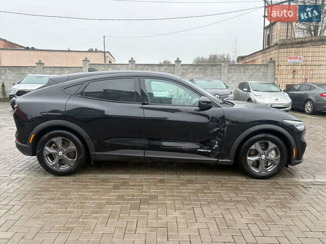 Черный Форд Mustang Mach-E, объемом двигателя 0 л и пробегом 130 тыс. км за 19300 $, фото 3 на Automoto.ua