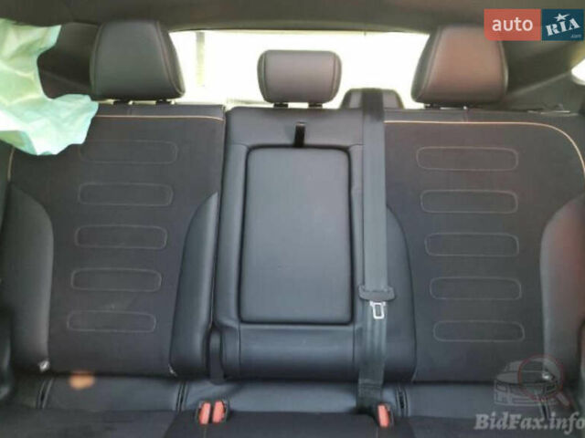 Черный Форд Mustang Mach-E, объемом двигателя 0 л и пробегом 33 тыс. км за 16000 $, фото 9 на Automoto.ua