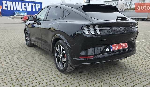 Чорний Форд Mustang Mach-E, об'ємом двигуна 0 л та пробігом 110 тис. км за 27500 $, фото 19 на Automoto.ua