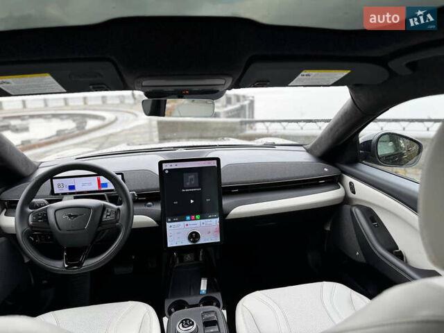 Черный Форд Mustang Mach-E, объемом двигателя 0 л и пробегом 26 тыс. км за 29900 $, фото 30 на Automoto.ua