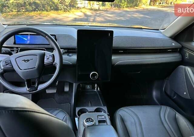 Чорний Форд Mustang Mach-E, об'ємом двигуна 0 л та пробігом 50 тис. км за 28000 $, фото 12 на Automoto.ua