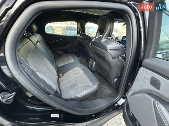 Черный Форд Mustang Mach-E, объемом двигателя 0 л и пробегом 15 тыс. км за 37000 $, фото 26 на Automoto.ua