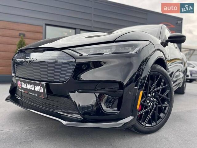 Форд Mustang Mach-E 2023 в Ровно на Automoto.ua Черный Форд Mustang Mach-E, объемом двигателя 0 л и пробегом 11 тыс. км за 36000 $, фото 3 на Automoto.ua