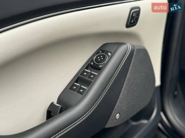 Черный Форд Mustang Mach-E, объемом двигателя 0 л и пробегом 26 тыс. км за 29900 $, фото 23 на Automoto.ua