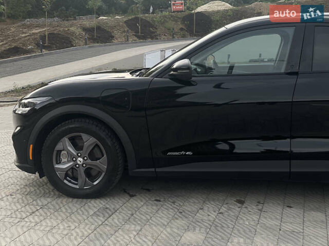 Чорний Форд Mustang Mach-E, об'ємом двигуна 0 л та пробігом 14 тис. км за 24000 $, фото 24 на Automoto.ua