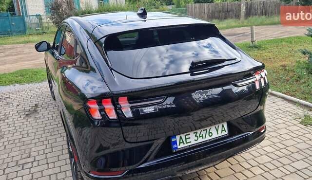Черный Форд Mustang Mach-E, объемом двигателя 0 л и пробегом 13 тыс. км за 27900 $, фото 8 на Automoto.ua