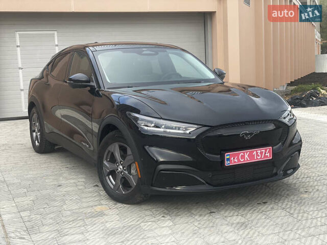 Чорний Форд Mustang Mach-E, об'ємом двигуна 0 л та пробігом 14 тис. км за 24000 $, фото 8 на Automoto.ua