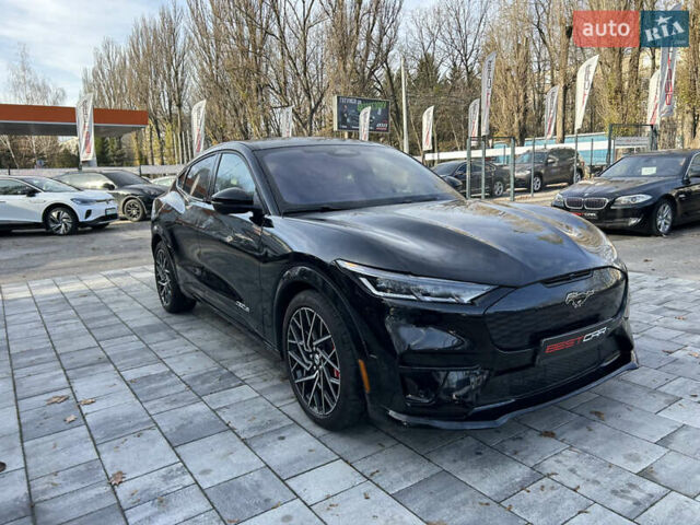 Черный Форд Mustang Mach-E, объемом двигателя 0 л и пробегом 15 тыс. км за 37000 $, фото 7 на Automoto.ua