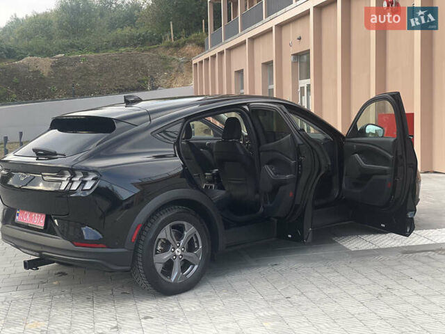 Чорний Форд Mustang Mach-E, об'ємом двигуна 0 л та пробігом 14 тис. км за 24000 $, фото 30 на Automoto.ua