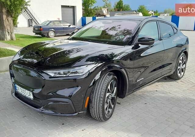 Чорний Форд Mustang Mach-E, об'ємом двигуна 0 л та пробігом 27 тис. км за 26900 $, фото 8 на Automoto.ua