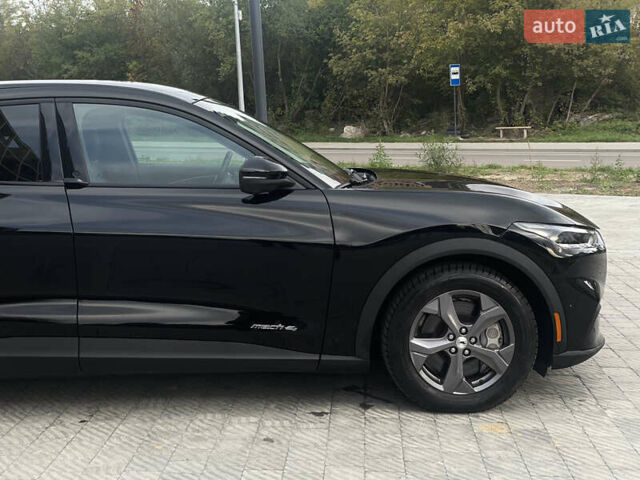 Чорний Форд Mustang Mach-E, об'ємом двигуна 0 л та пробігом 14 тис. км за 24000 $, фото 31 на Automoto.ua