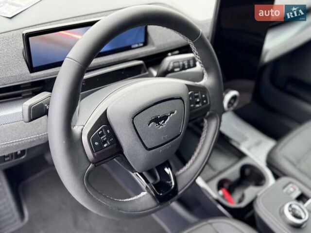 Форд Mustang Mach-E 2023 в Ровно на Automoto.ua Черный Форд Mustang Mach-E, объемом двигателя 0 л и пробегом 11 тыс. км за 36000 $, фото 27 на Automoto.ua