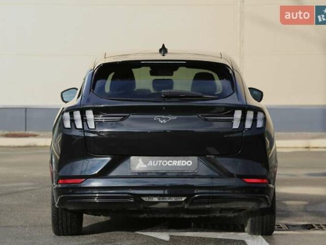 Чорний Форд Mustang Mach-E, об'ємом двигуна 0 л та пробігом 31 тис. км за 31000 $, фото 5 на Automoto.ua