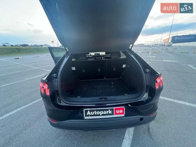 Черный Форд Mustang Mach-E, объемом двигателя 0 л и пробегом 26 тыс. км за 27590 $, фото 35 на Automoto.ua